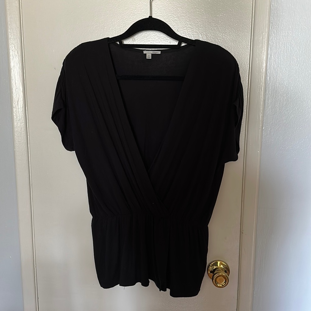 Halogen Black Peplum V-Neck women’s top, Size Medium